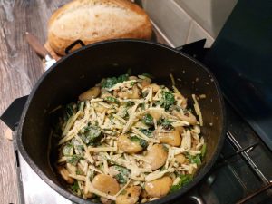campervan vegan recipe curried butterbean cheesy