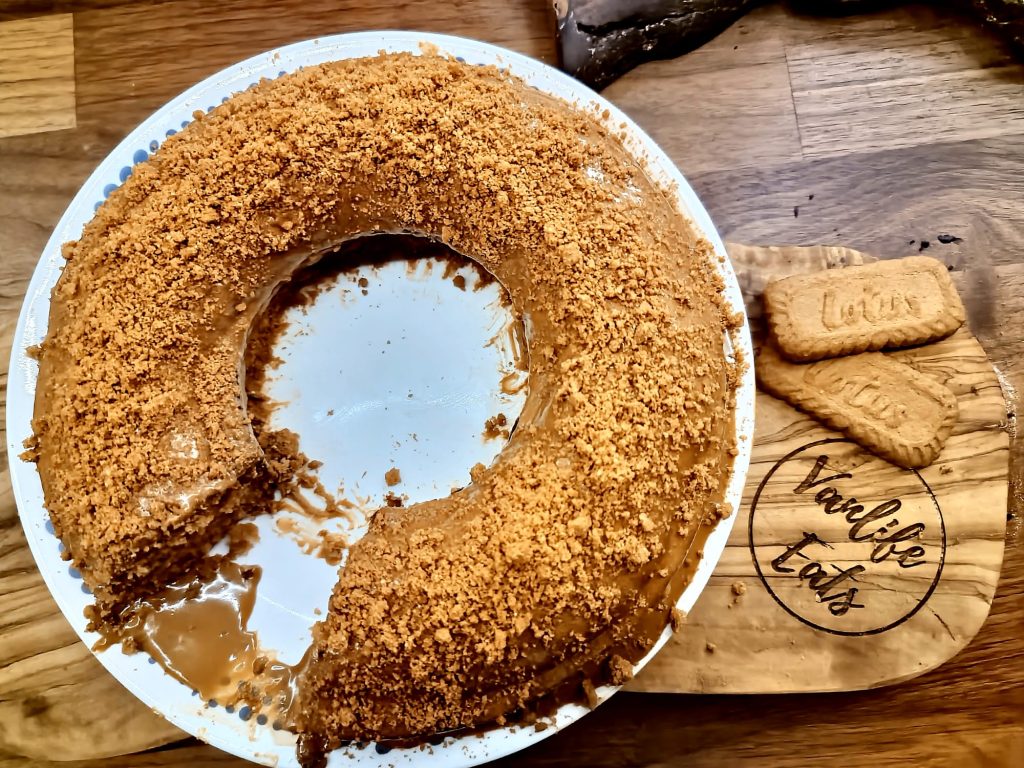 Omnia biscoff cake